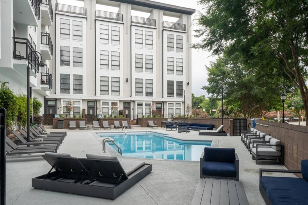Townhouse In Uptown King Bed-wi-fi-free Parking-pool Apartamento Charlotte